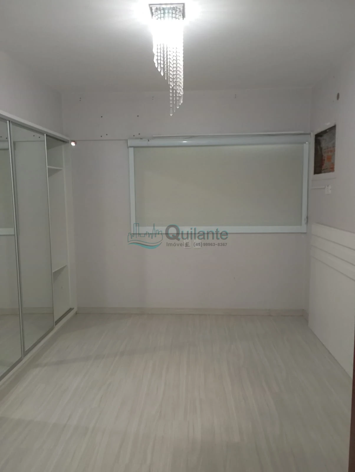 Foto da Vende-se apartamento semi mobiliado no Edifício  Carlos Sottomaior