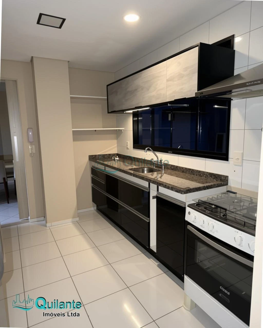 Foto da Vende-se apartamento semimobiliado no Edifício Viena - Foz do Iguaçu